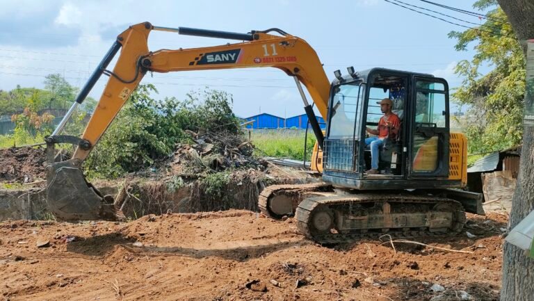 Progres Pekerjaan U-Ditch & Paving Block Jalan Lingkar Selatan Cilegon 2023: Tahap Galian Mulai Dilaksanakan